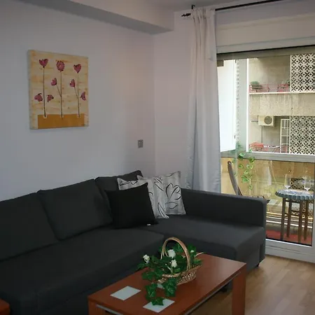 Fabiola Zentro Apartamento *